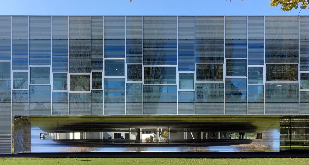 Construction d&rsquo;un bâtiment destiné à abriter des unités de salles blanches à vocation pédagogique au sein de l&rsquo;Université de Strasbourg
