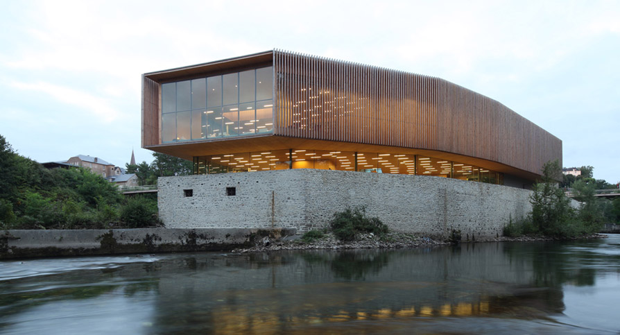 Construction d&rsquo;une médiathèque intercommunale à Oloron Sainte Marie (64)